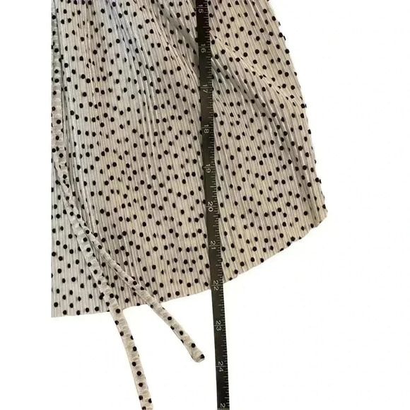 Abercrombie & Fitch Satin Dot Waist Tie Tank Size Small - Picture 7 of 9